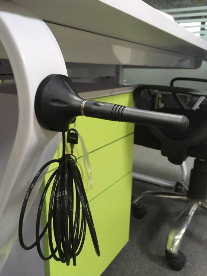 เสาอากาศฐานแม่เหล็กรอบทิศทาง 3G 4G สำหรับรถยนต์ / บ้าน 2