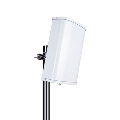 2G 3G 4G 5G 1710-2700MHz แอนเทนเน่ลปาทช์กลางแจ้ง 17dbi การเพิ่มสูง ดับเบนด์ Mimo แอนเทนเน่ลสถานีฐาน
